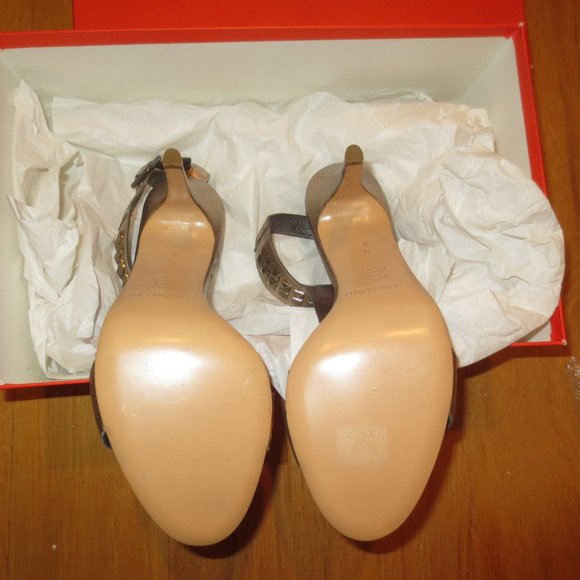 LAST CHANCE  NIB CLAUDIA CIUTI Gold Embellished Ankle Strap heels - Picture 9 of 10